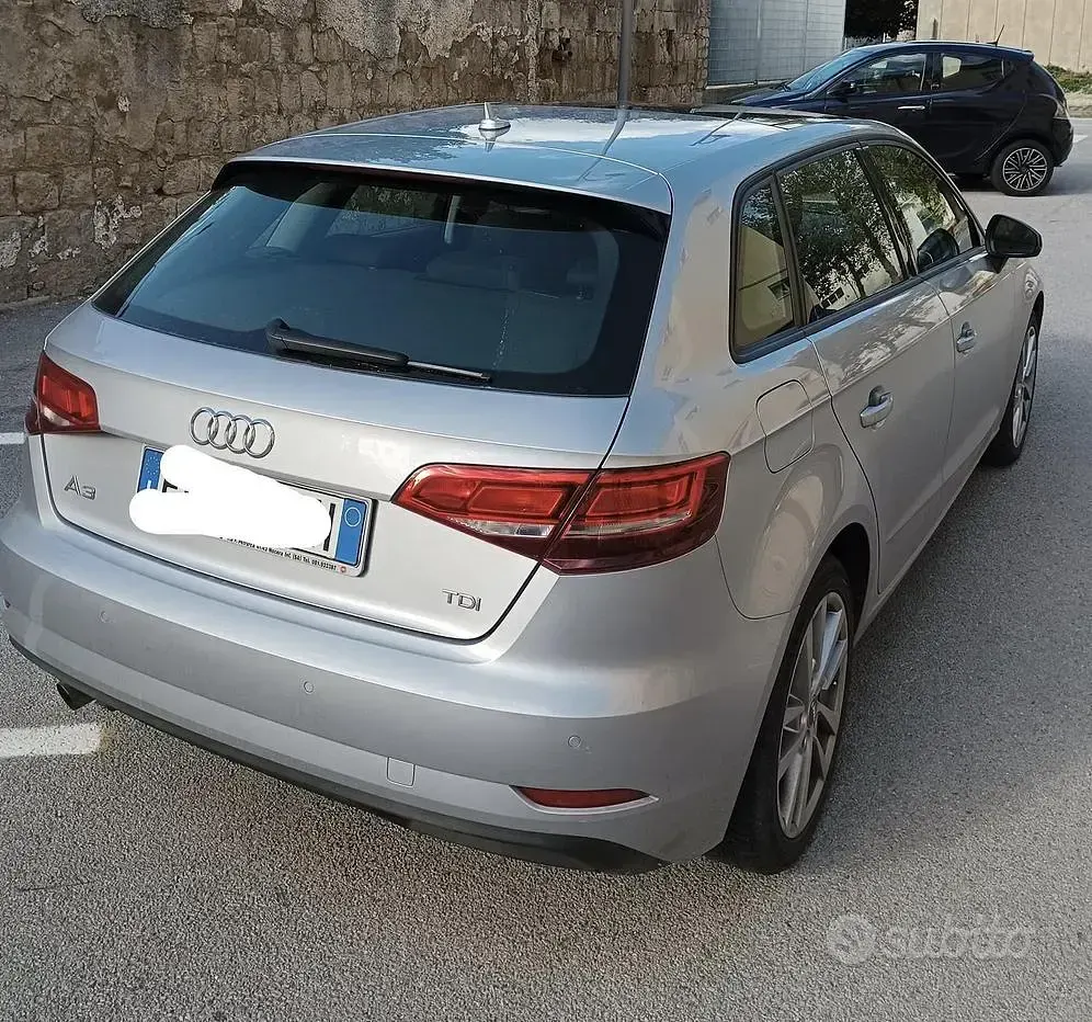 Usata Audi A3 116 CV (85 kW) 2017 Grigio