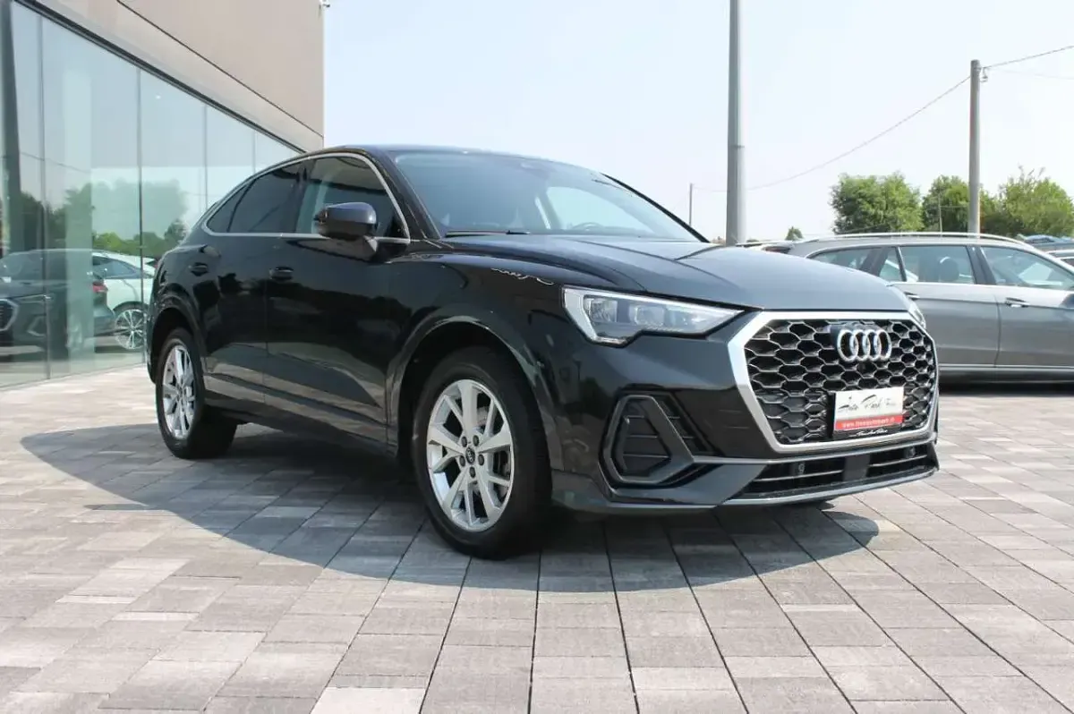 Usata Audi Q3 Advanced 150 CV (110 kW) 2022 Nero SUV