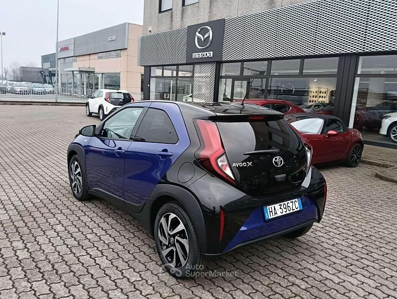 Nuova Toyota Aygo X Trend 72 CV (52 kW) 2026 Blu SUV