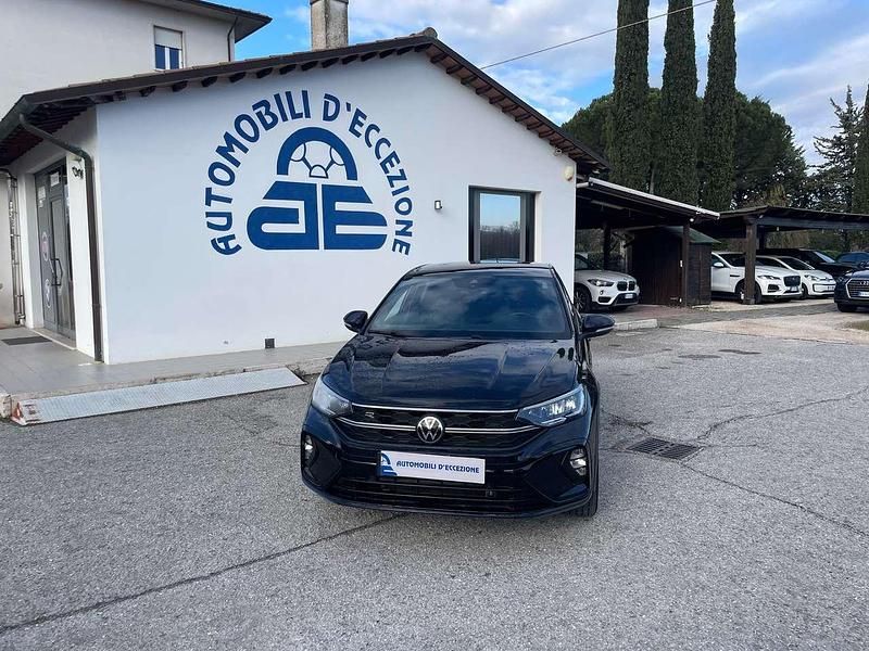 Usata VW Taigo R-line 110 CV (80 kW) 2022 Nero SUV