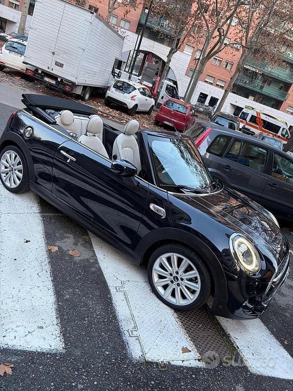 Usata Mini Cooper S Cabriolet 192 CV (141 kW) 2019 Blu Cabrio