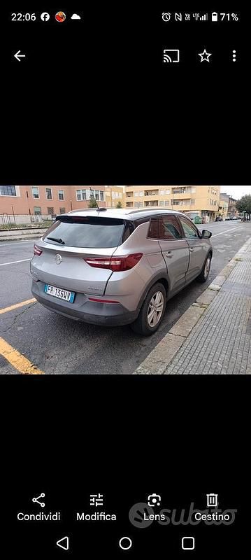 Grigio Usata 2018 Opel Grandland X SUV | 13.900 € (Buon prezzo) - Immagine 1/4