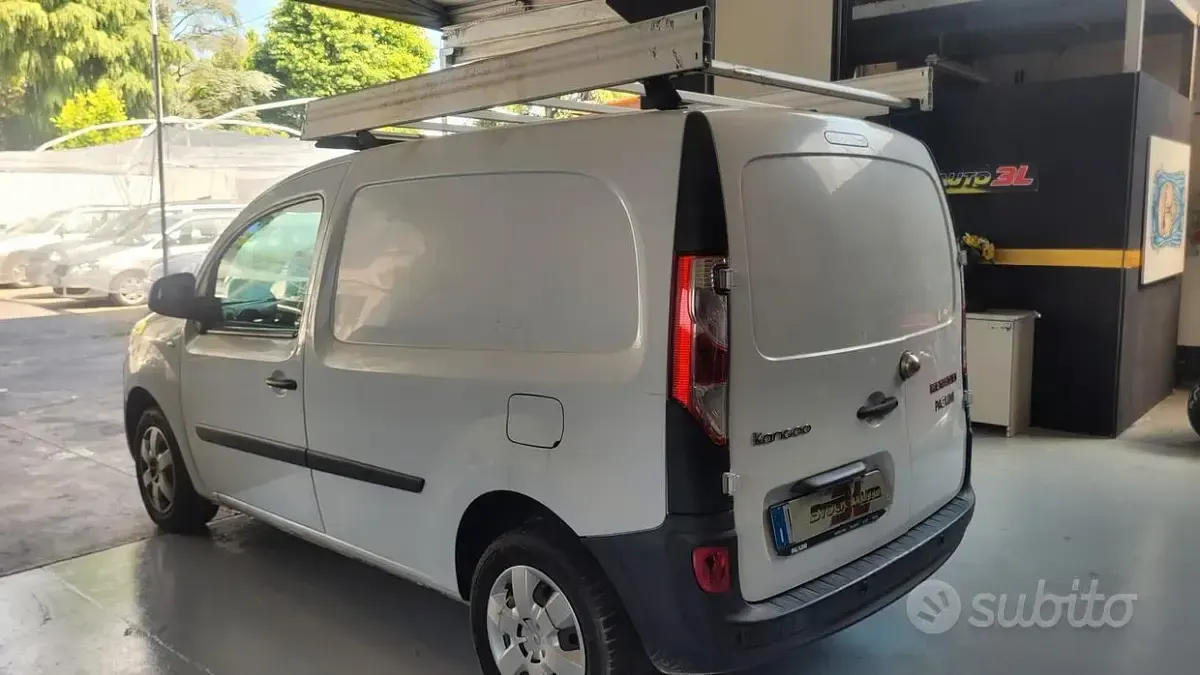 Usata Renault Kangoo 110 CV (80 kW) 2019 Bianco Monovolume