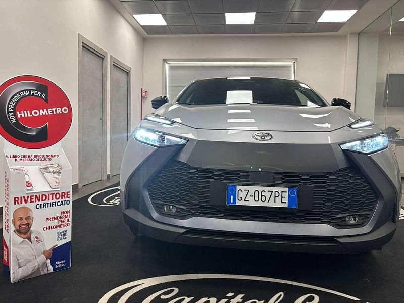 Usata Toyota C-HR Eco 152 CV (111 kW) 2025 Argento SUV
