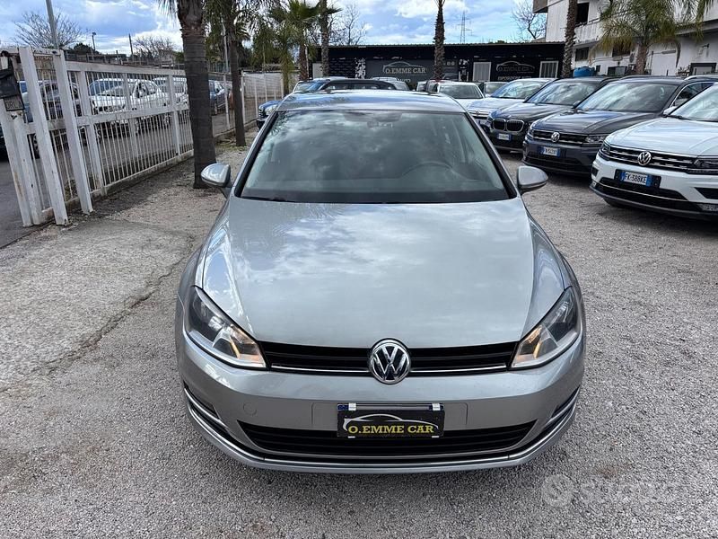 Usata VW Golf VII Highline 105 CV (77 kW) 2015 Grigio Berlina