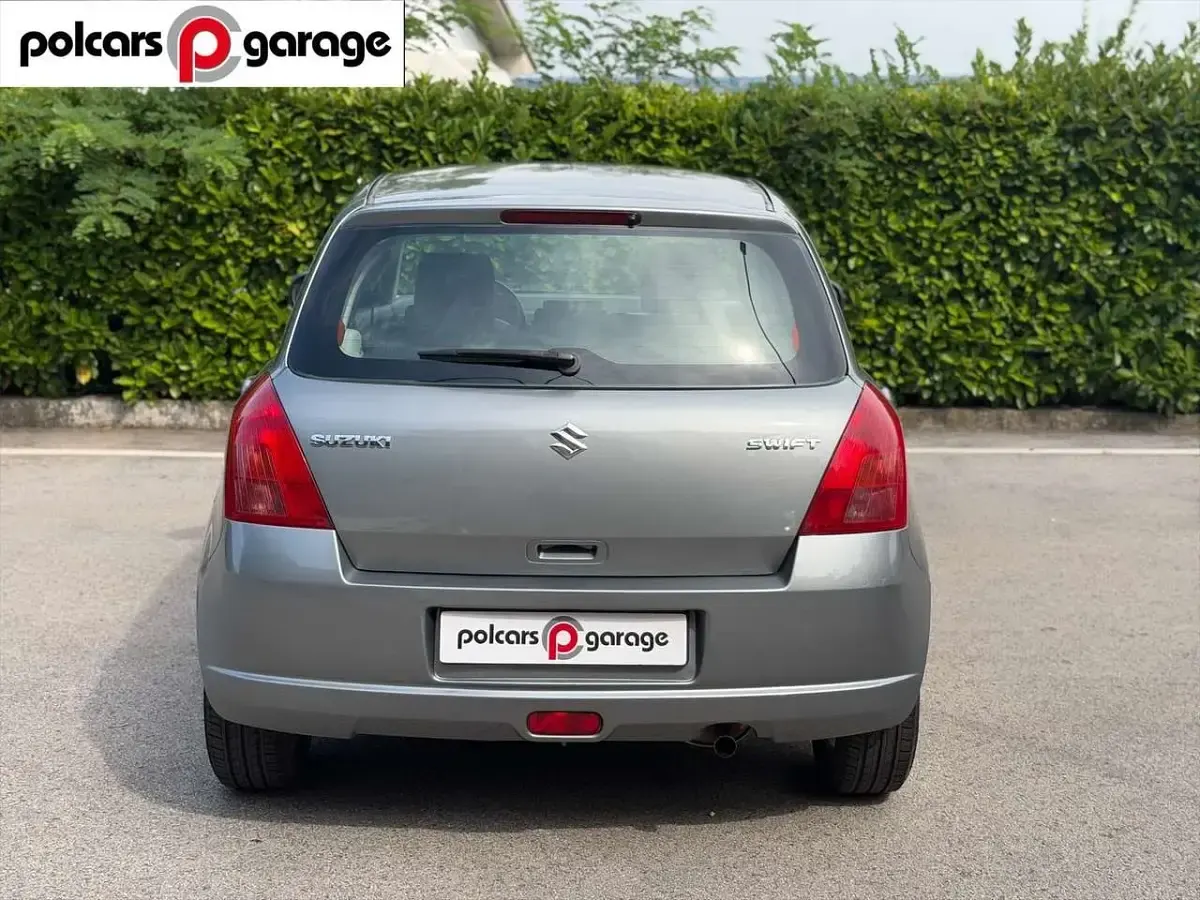 Usata Suzuki Swift GLX 91 CV (66 kW) 2006 Grigio Utilitaria