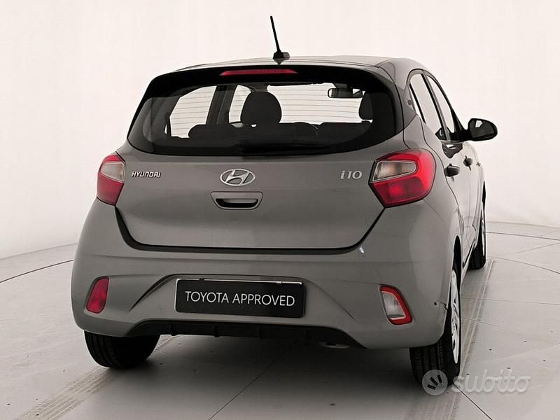 Usata Hyundai i10 Prime 72 CV (52 kW) 2022 Grigio Utilitaria
