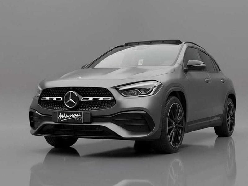 Usata Mercedes GLA220 Premium 190 CV (139 kW) 2023 Grigio opaco SUV