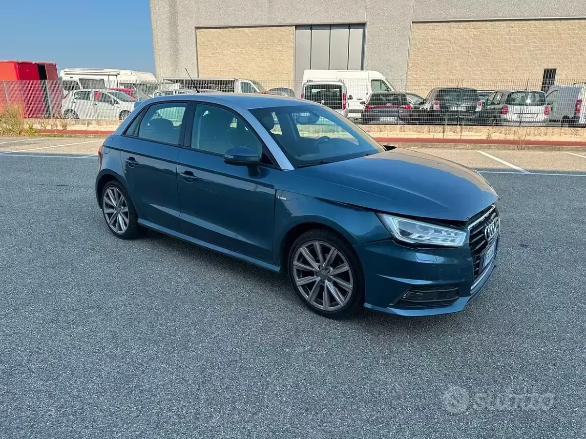 Usata Audi A1 Admired 95 CV (69 kW) 2017 Blu Utilitaria
