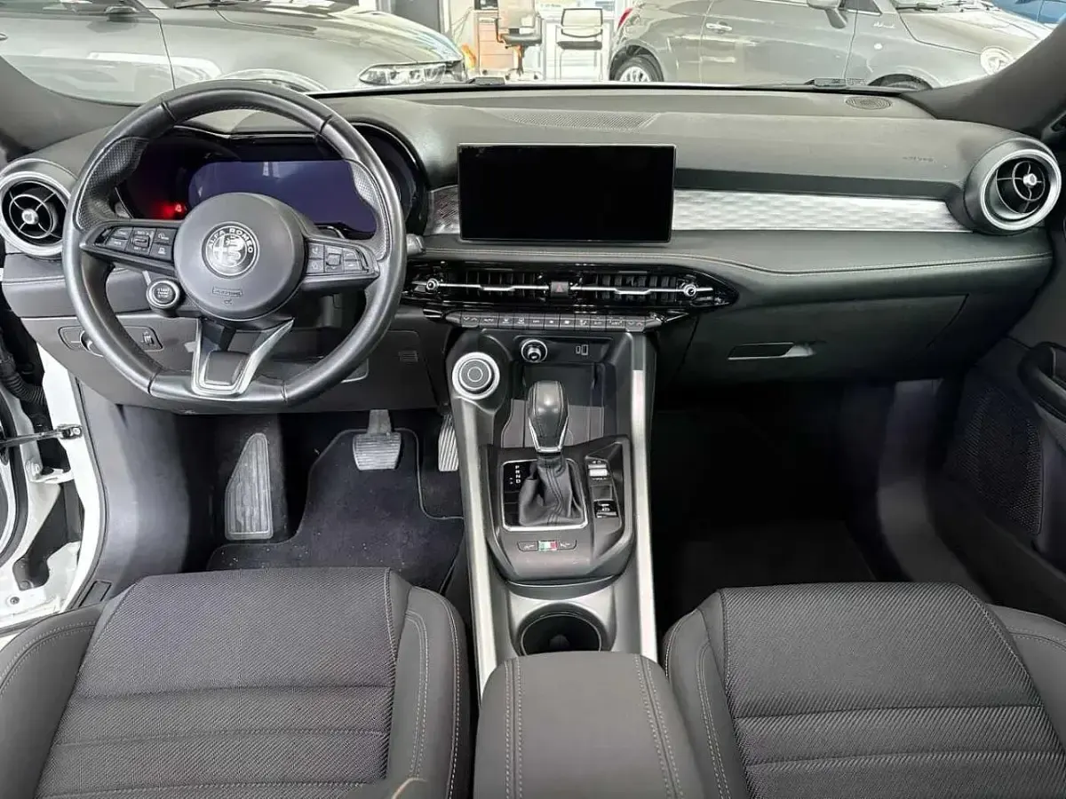 Usata Alfa Romeo Tonale Ti 130 CV (95 kW) 2023 Bianco SUV