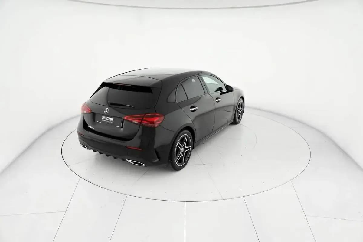 Usata Mercedes A180 Advanced Plus 116 CV (85 kW) 2024 Nero Berlina