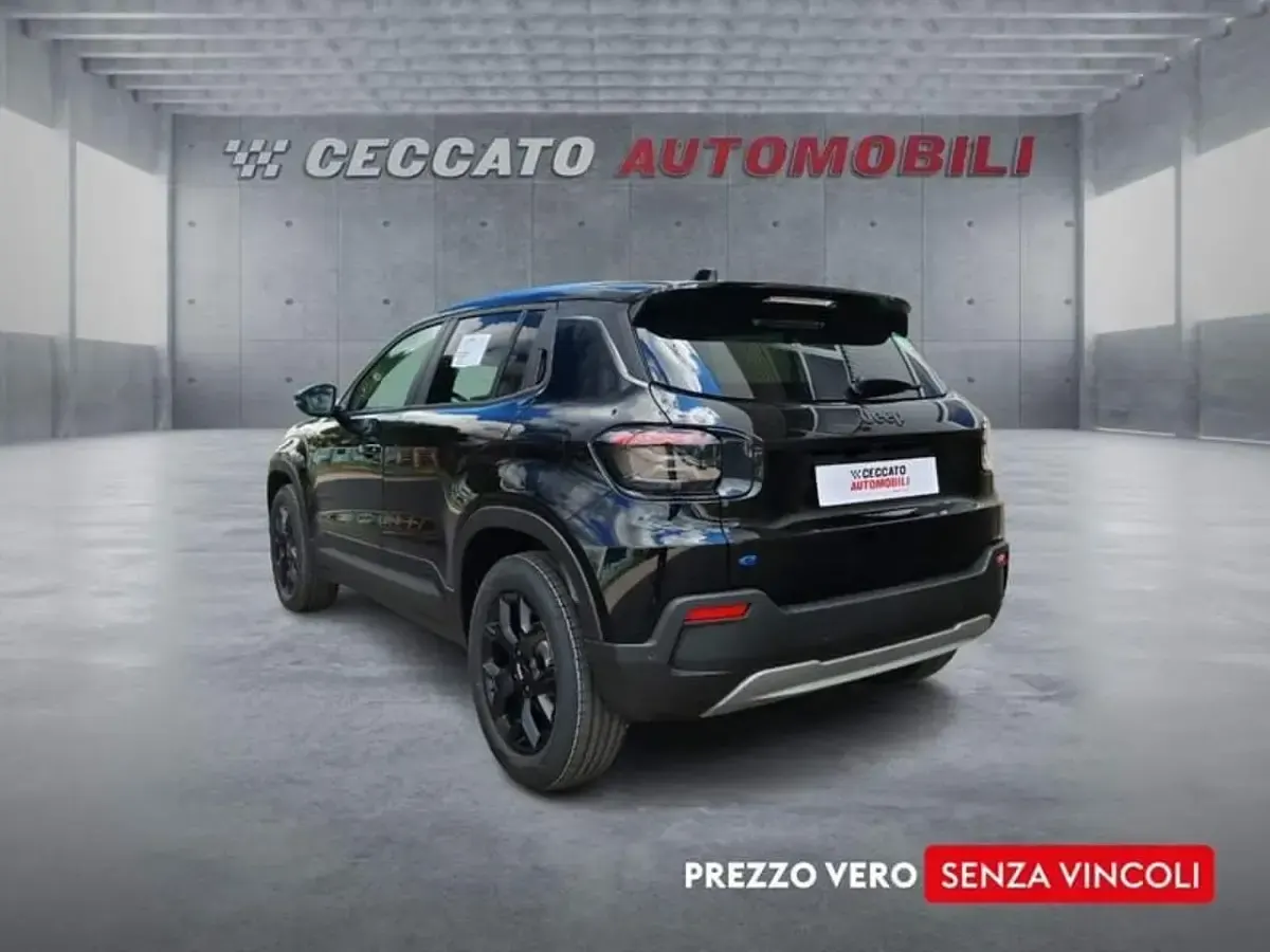 Nuova Jeep Avenger EV 61 kW (84 CV) 2026 Nero SUV