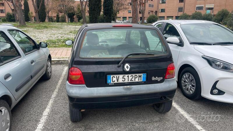 Usato 2005 Renault Twingo Benzin (900 €)