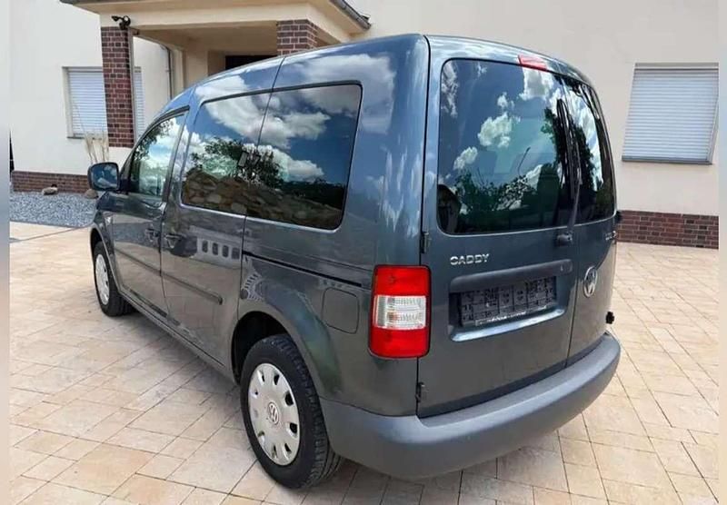Usata VW Caddy 102 CV (75 kW) 2005 Grigio Monovolume