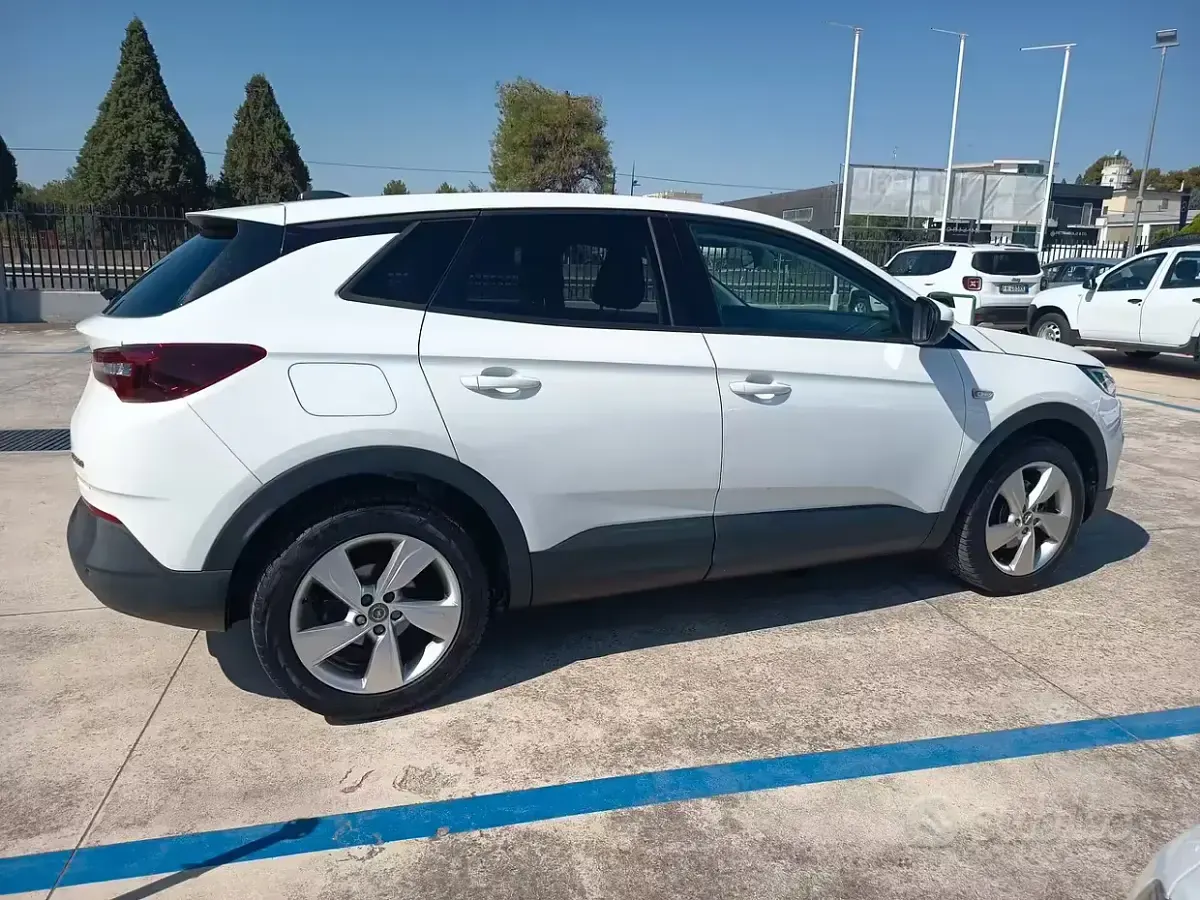 Usata Opel Grandland X 120 CV (88 kW) 2018 Bianco SUV