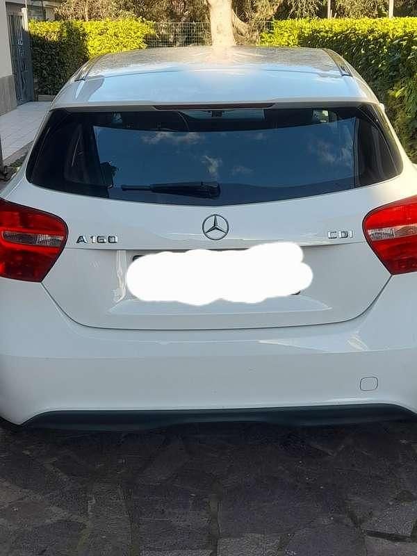 Usata Mercedes A160 Executive 90 CV (66 kW) 2015 Bianco Berlina