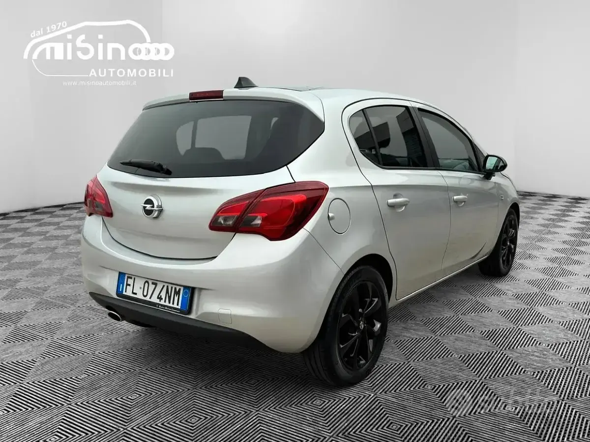 Usata Opel Corsa 69 CV (50 kW) 2017 Bianco Utilitaria
