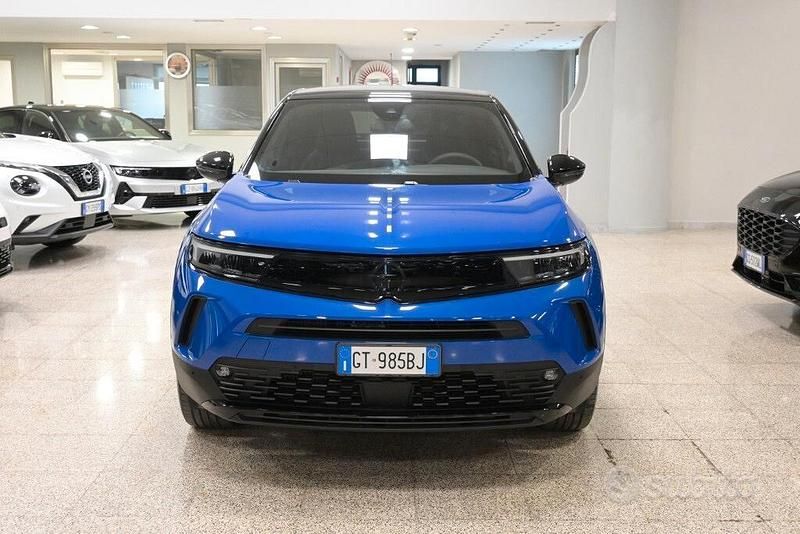 Usata Opel Mokka Ultimate 131 CV (96 kW) 2024 Blu/azzurro SUV