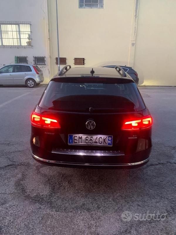 Usata VW Passat Exclusive 150 CV (110 kW) 2012 Nero Station wagon
