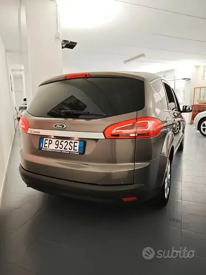 Usata Ford S-MAX S 163 CV (119 kW) 2012 Grigio Monovolume