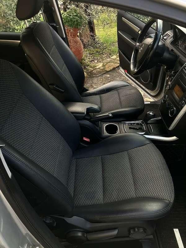Usata Mercedes A180 Avantgarde 109 CV (80 kW) 2009 Argento Monovolume