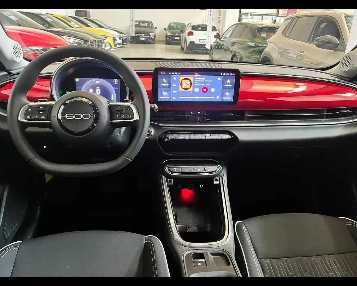Usata Fiat 600 145 CV (106 kW) 2025 SUV