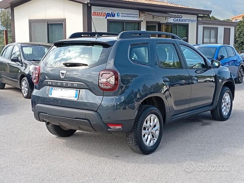 Usata Dacia Duster Prestige 115 CV (84 kW) 2022 Grigio SUV