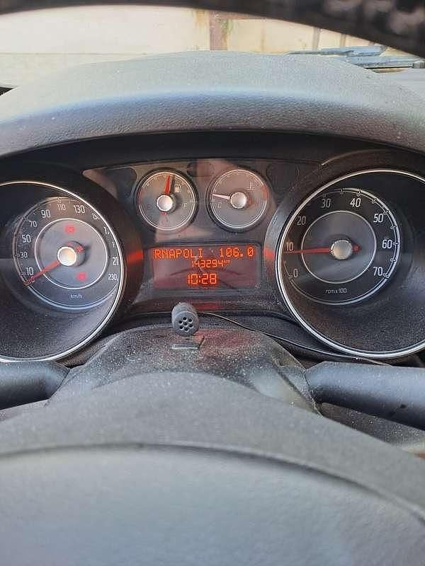 Usata Fiat Punto Evo Active 69 CV (50 kW) 2012 Utilitaria