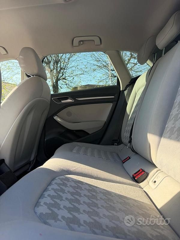 Usata Audi A3 Ambition 110 CV (80 kW) 2016 Bianco Berlina