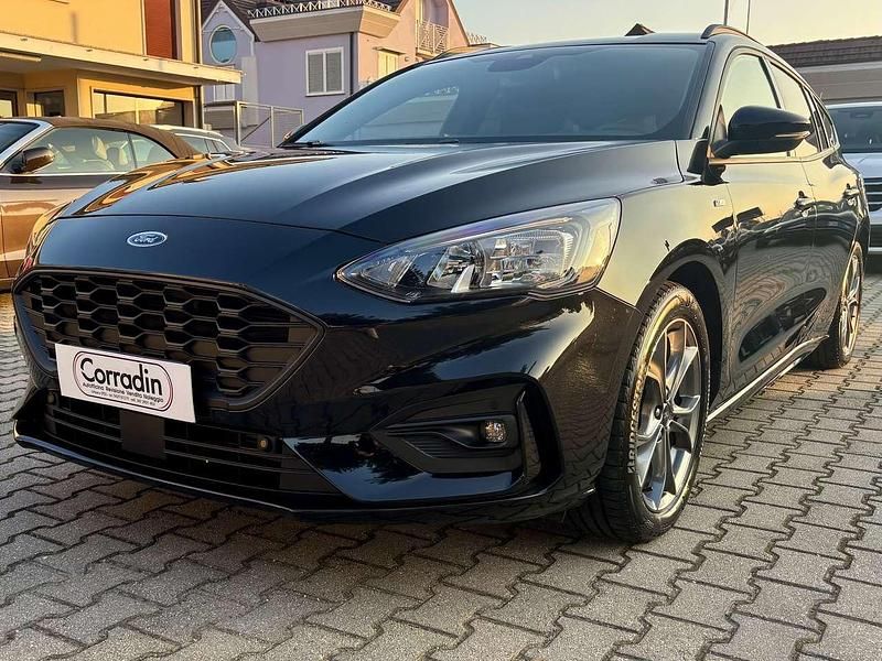 Nero Usata 2021 Ford Focus ST-Line Station wagon | 19.300 € (Cara) - Immagine 1/4