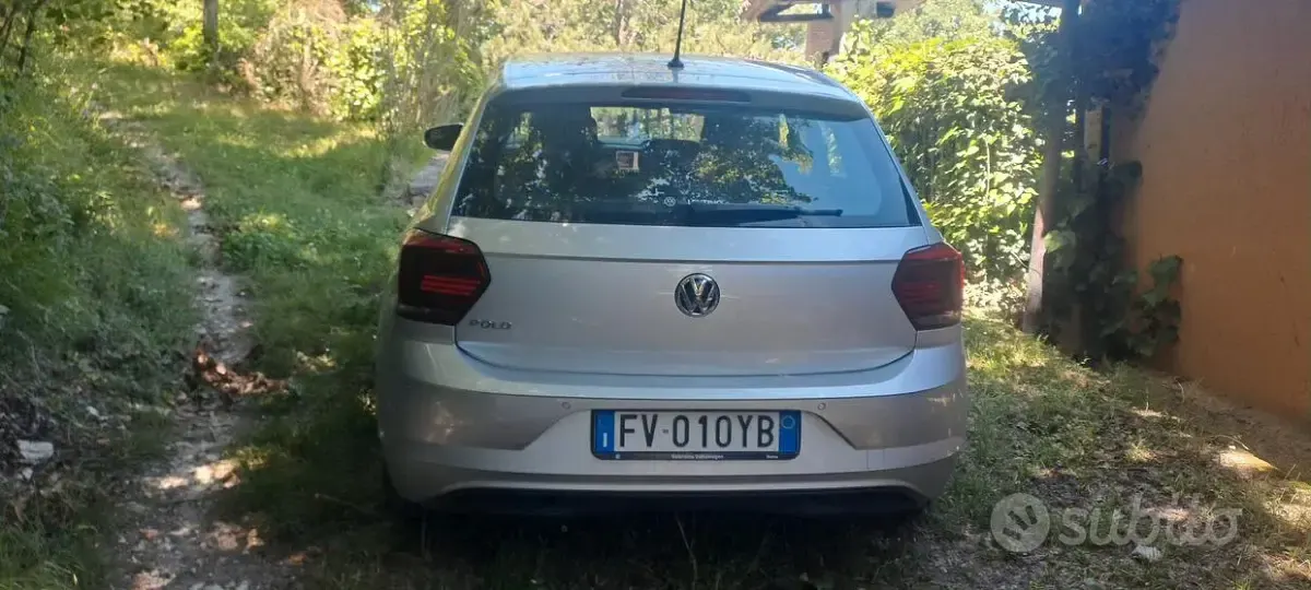 Usata VW Polo 80 CV (58 kW) 2019 Grigio Utilitaria