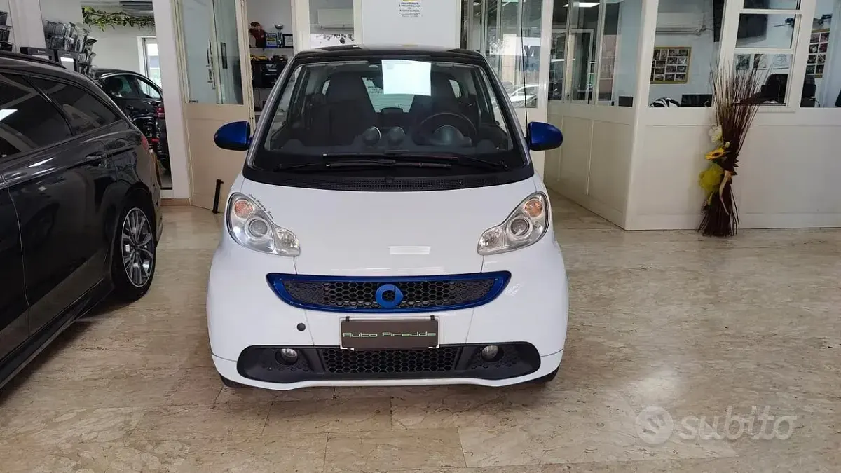 Usata Smart ForTwo Coupé Pulse 71 CV (52 kW) 2012 Bianco Coupé