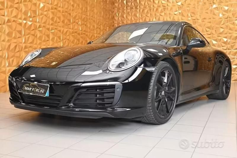 Usata Porsche 911 Carrera 4 370 CV (272 kW) 2017 Nero profondo/full pelle nera Coupé