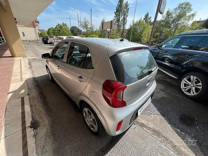 Gebraucht Kia Picanto City 67 PS (49 kW) 2017 Grau Kleinwagen