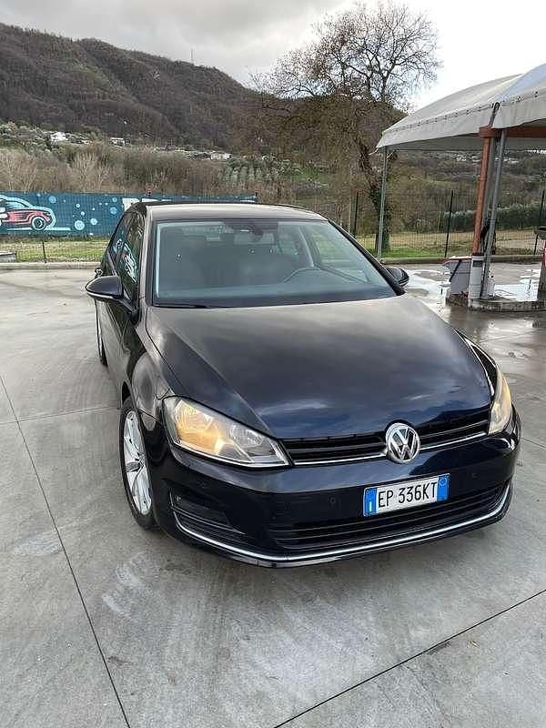 Usata VW Golf VII Highline 150 CV (110 kW) 2013 Berlina