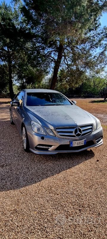 Usata Mercedes E220 2013 Grigio Coupé