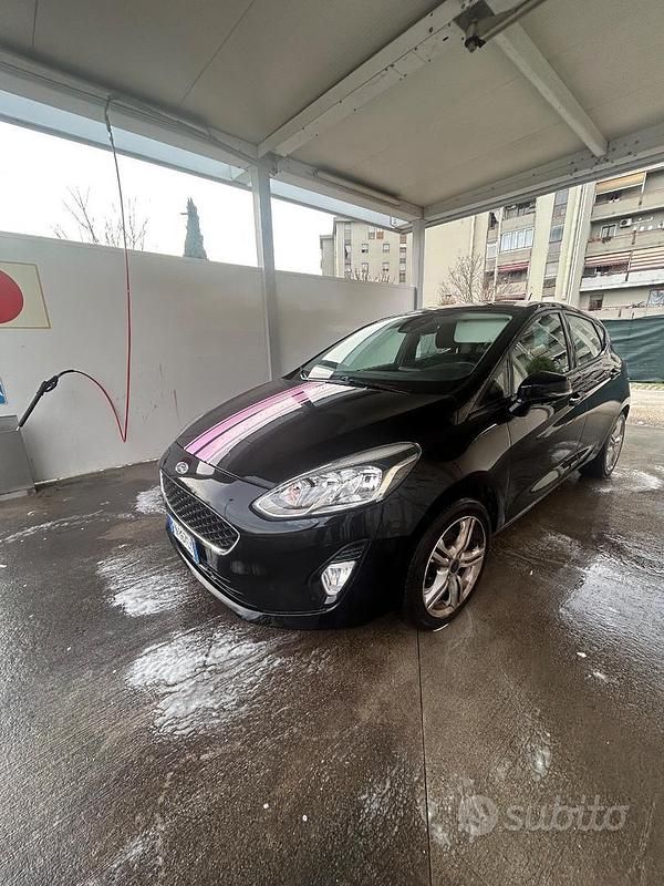Usata Ford Fiesta 100 CV (73 kW) 2018 Nero Utilitaria
