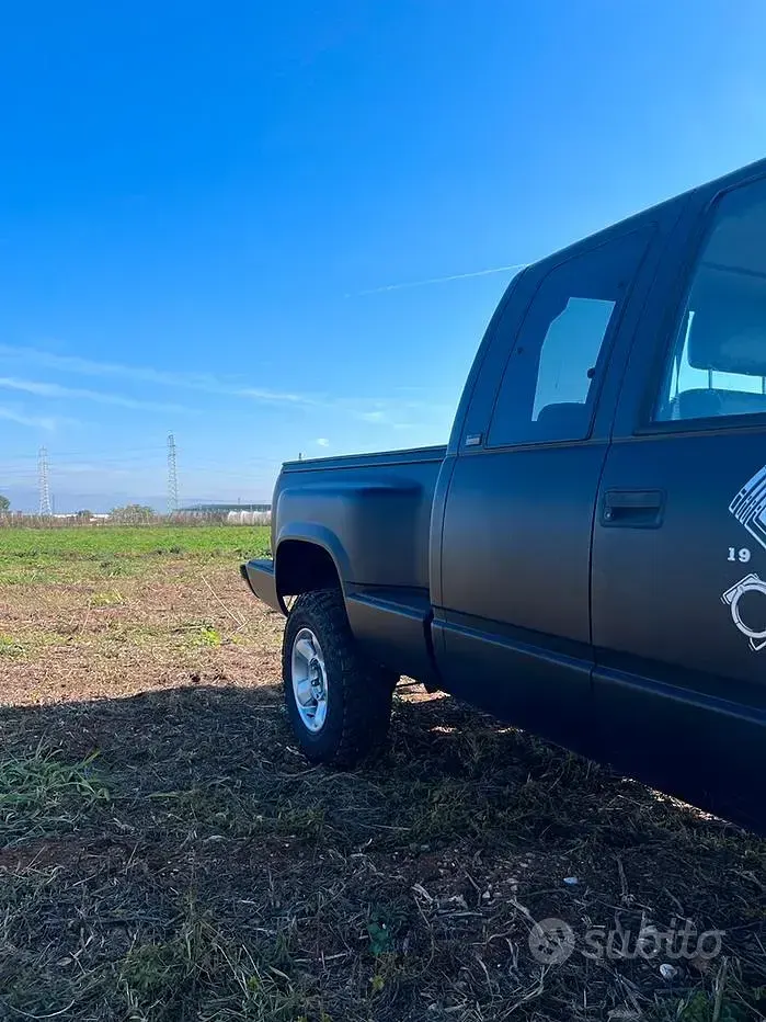 Usata Chevrolet Silverado Sport 193 CV (141 kW) 1996 Nero Pick-up