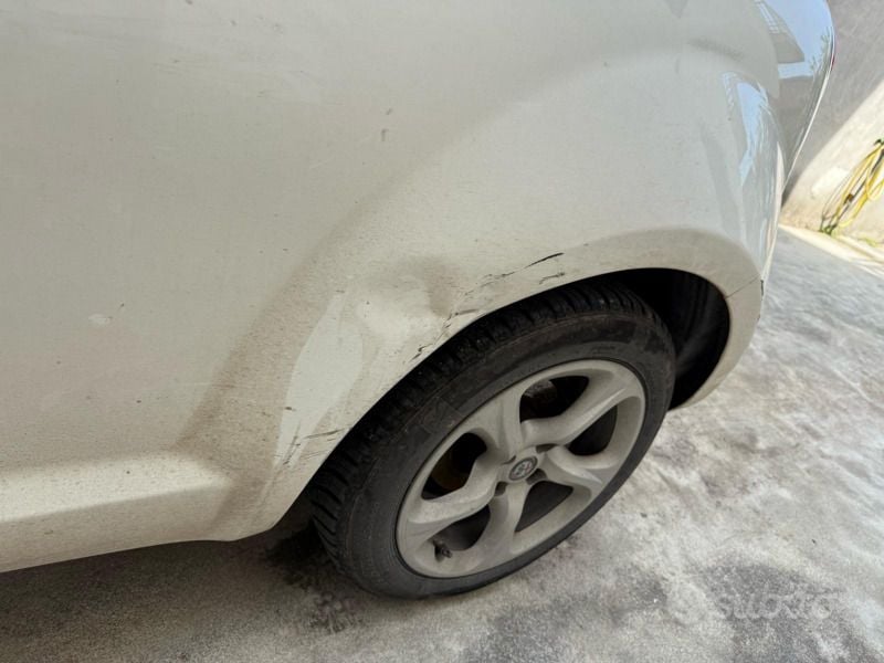 Usata Alfa Romeo MiTo 95 CV (69 kW) 2017 Bianco Utilitaria