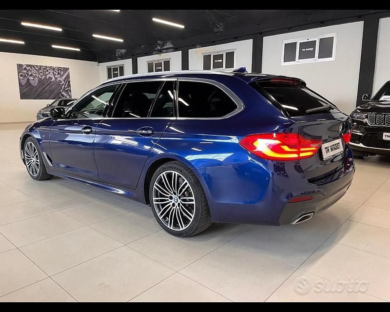 Usata BMW 520 M Sport 190 CV (139 kW) 2018 Blu Station wagon