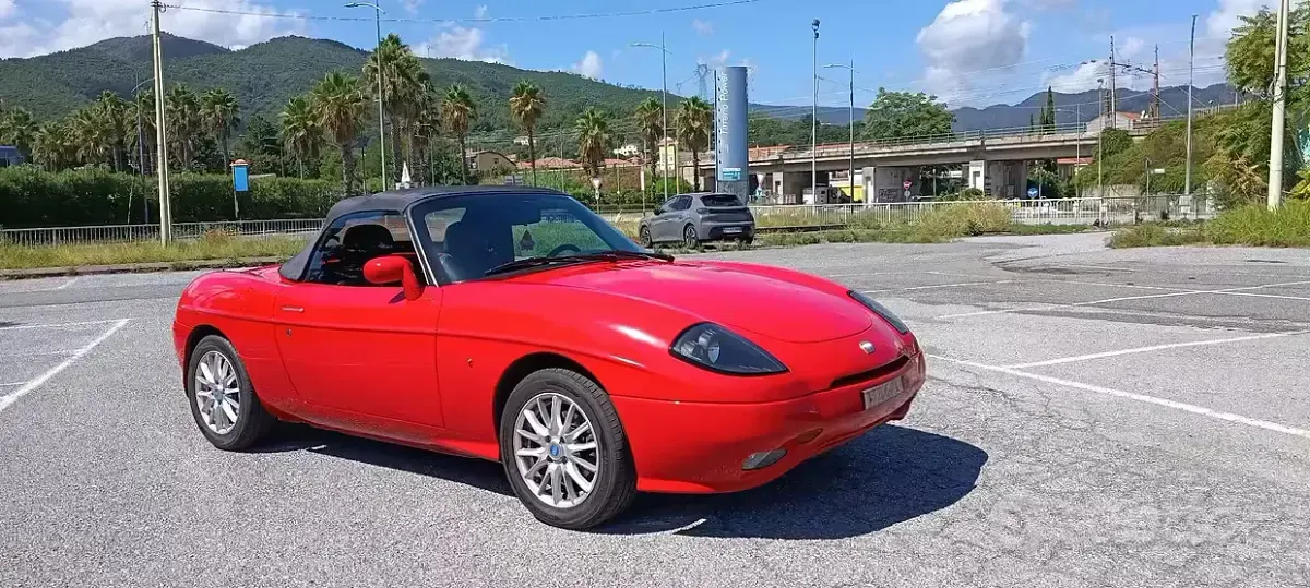 Usata Fiat Barchetta 131 CV (96 kW) 1996 Rosso Cabrio