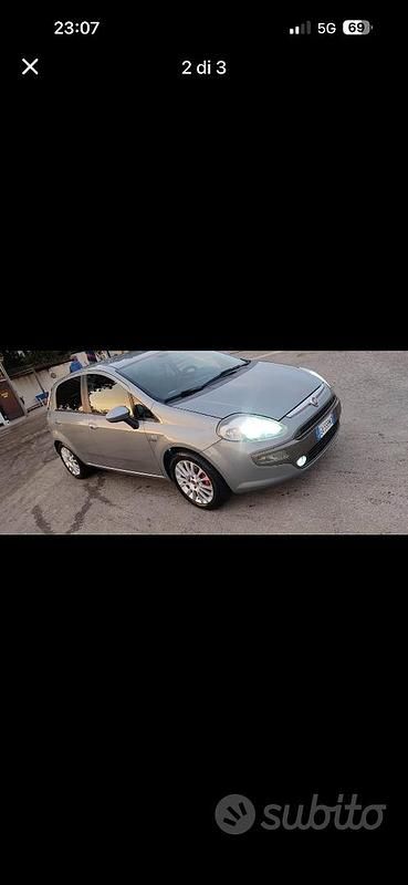 Usata Fiat Punto Evo 105 CV (77 kW) 2010 Grigio Utilitaria