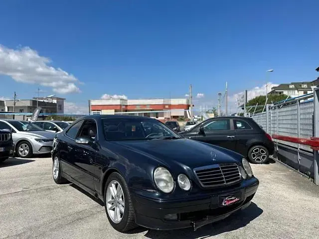 Usata Mercedes CLK200 Avantgarde 191 CV (140 kW) 1999 Blu Coupé