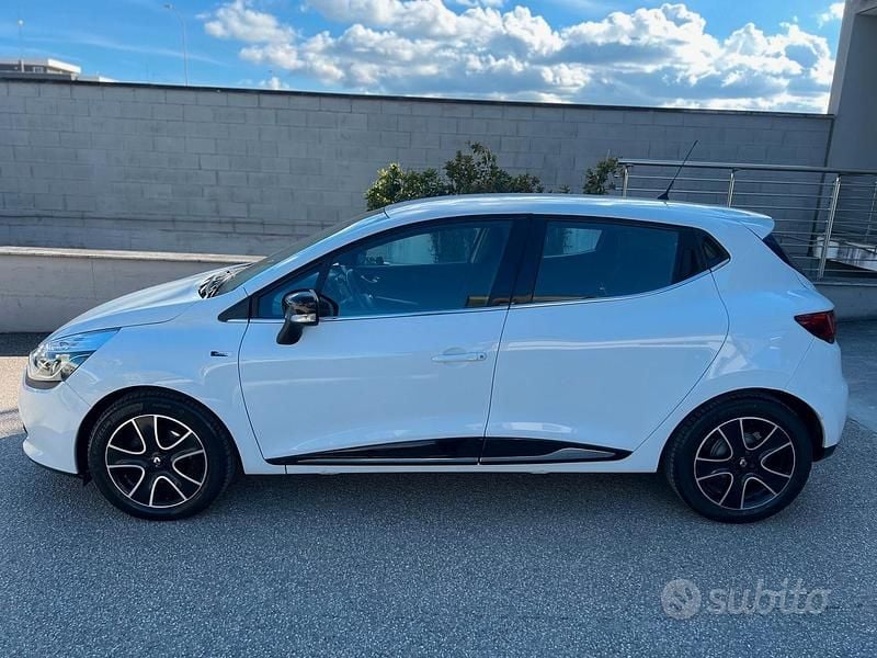 Usata Renault Clio IV 75 CV (55 kW) 2016 Bianco Berlina