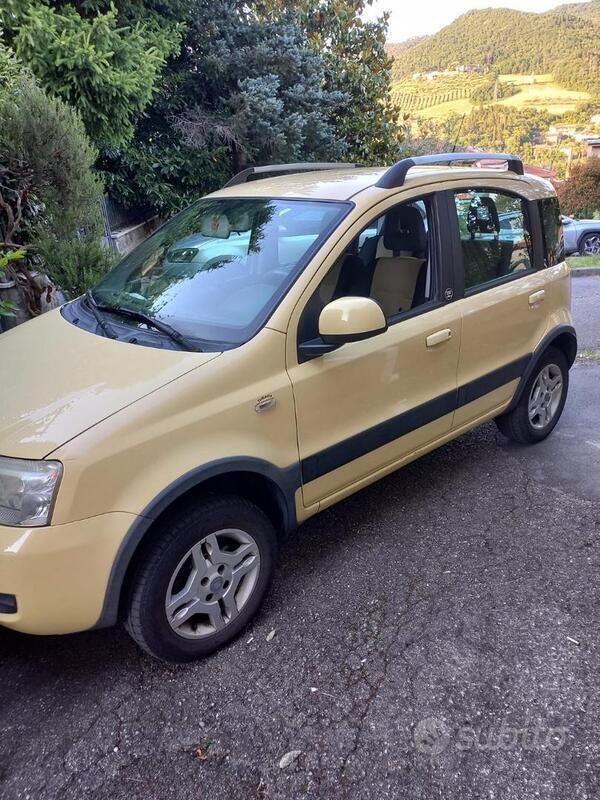 Usata Fiat Panda 2011 Giallo Utilitaria
