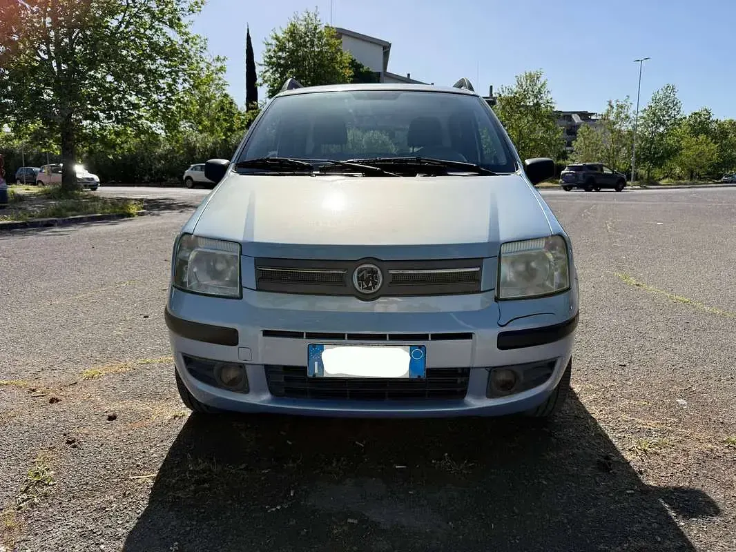 Usata Fiat Panda Dynamic 60 CV (44 kW) 2009 Blu/azzurro Utilitaria