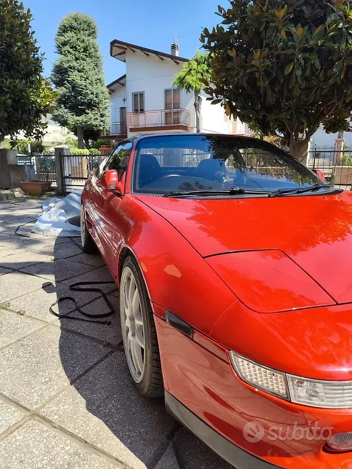 Usata Toyota MR2 245 CV (180 kW) 1991 Rosso Cabrio