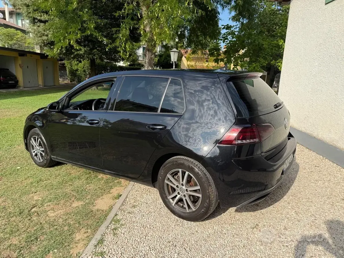 Usata VW Golf VII 90 CV (66 kW) 2018 Nero Berlina