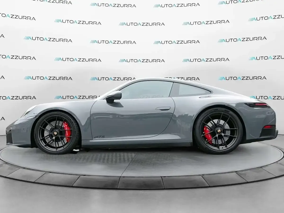 Second-hand Porsche 911 485 CP (356 kW) 2025 Gri Coupe