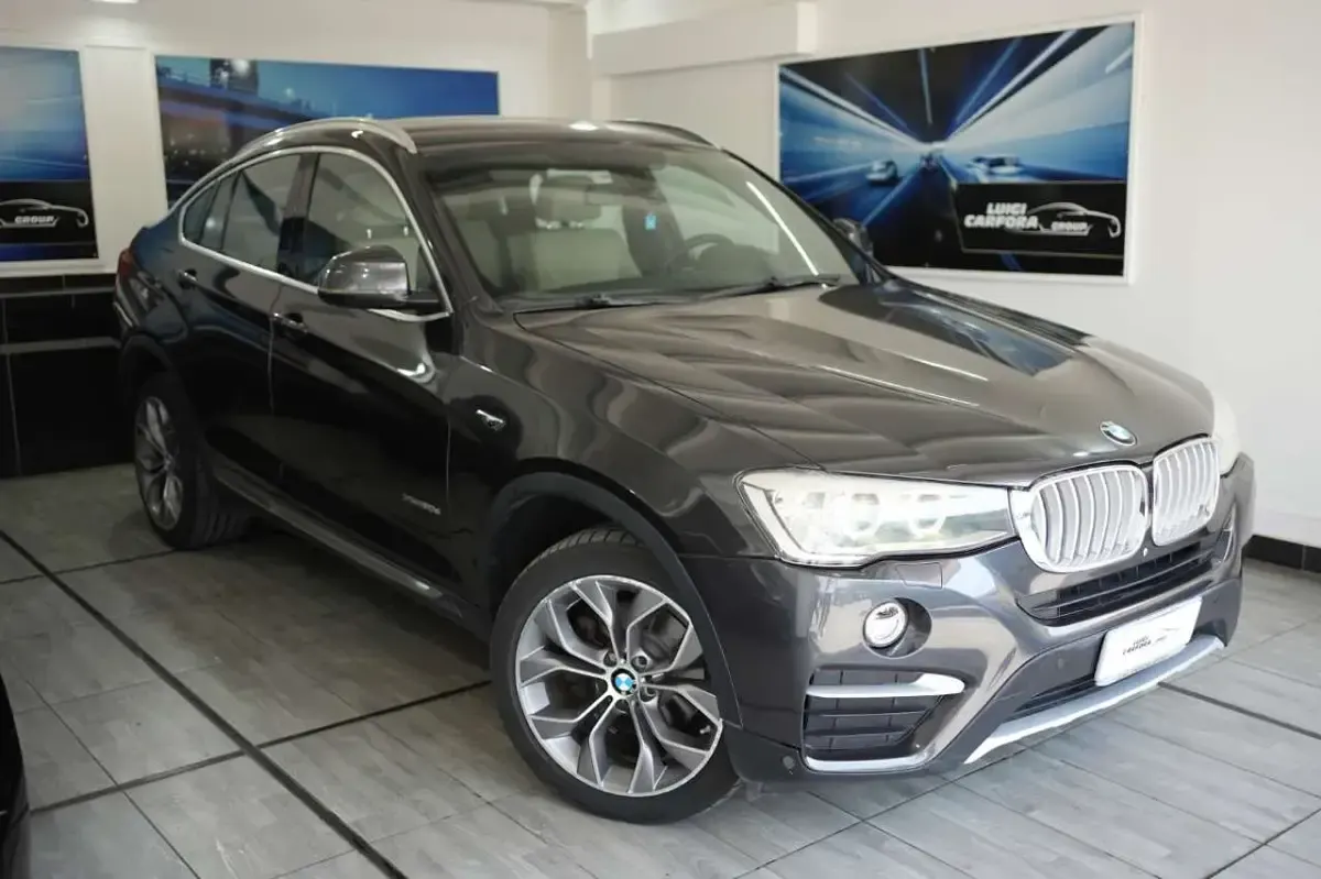 Usata BMW X4 258 CV (189 kW) 2014 Grigio metallizzato SUV